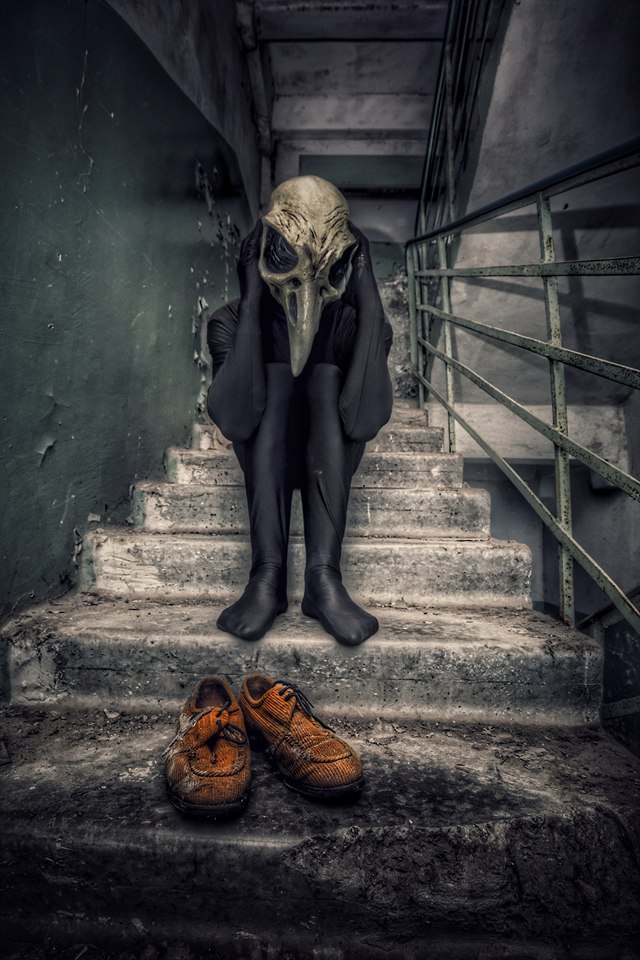 PetraH-Decay-15
